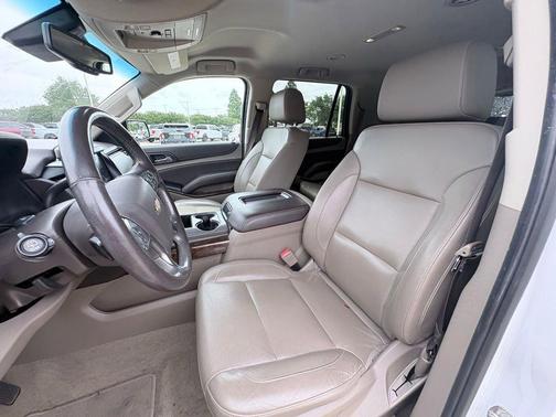 Summit White 2019 Chevrolet Tahoe LT