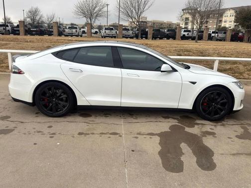 2015 Tesla Model S P85D