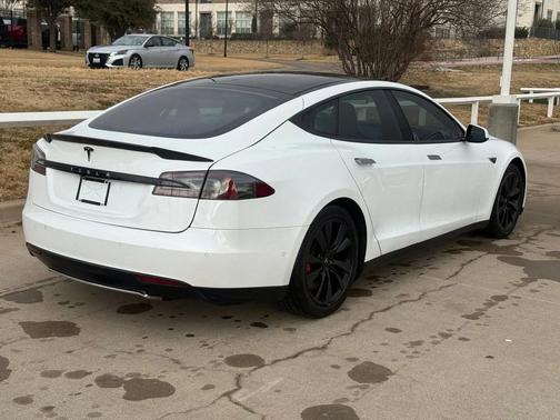 2015 Tesla Model S P85D