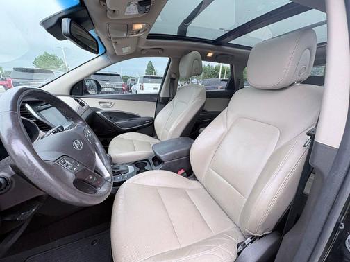 Becketts Black 2017 Hyundai SANTA FE Limited Ultimate
