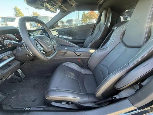 2025 Chevrolet Corvette Stingray w/1LT