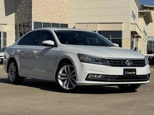 2018 Volkswagen Passat 2.0T SE