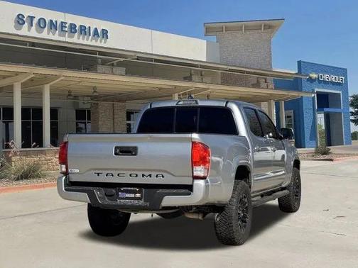 2022 Toyota Tacoma SR