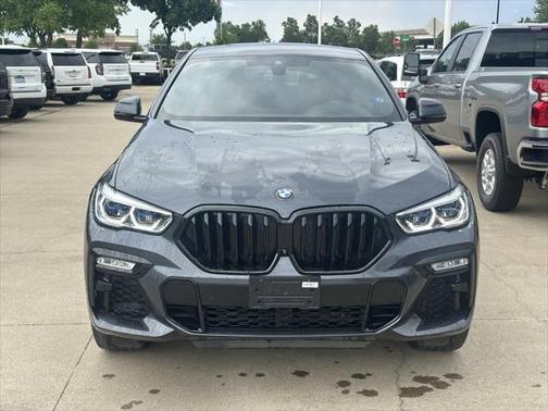 2021 BMW X6 M50i