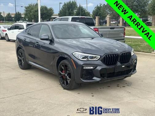 2021 BMW X6 M50i