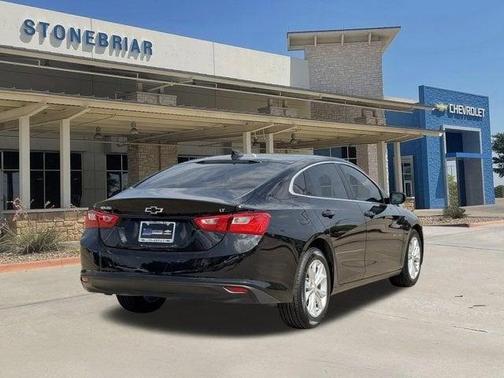 Mosaic Black Metallic 2024 Chevrolet Malibu FWD 1LT