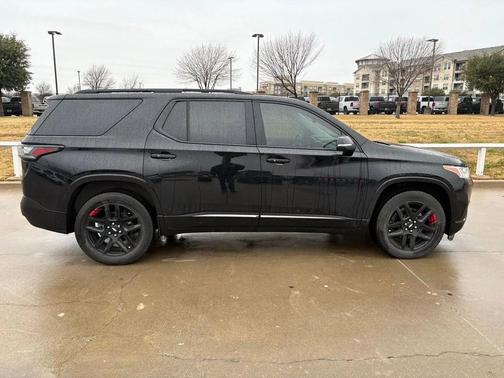 2021 Chevrolet Traverse Premier