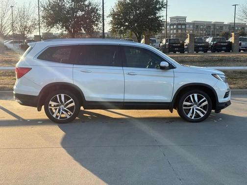 2018 Honda Pilot Elite