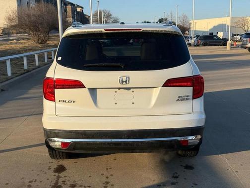 2018 Honda Pilot Elite