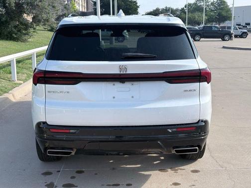 White Frost Tricoat 2025 Buick Enclave Sport Touring