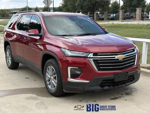 2023 Chevrolet Traverse LT Cloth