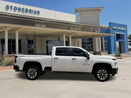 2023 Chevrolet Silverado 2500 Custom