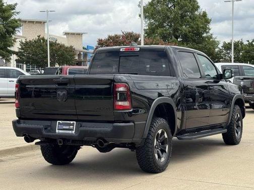 Diamond Black Crystal Pearlcoat 2021 RAM 1500 Rebel