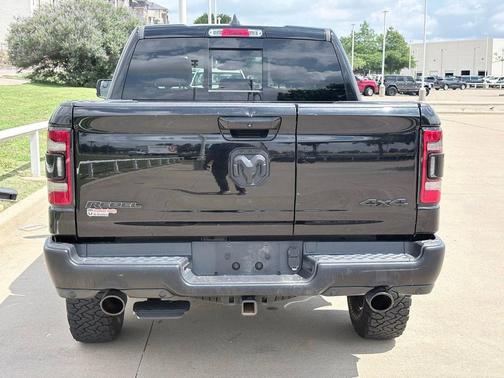 Diamond Black Crystal Pearlcoat 2021 RAM 1500 Rebel