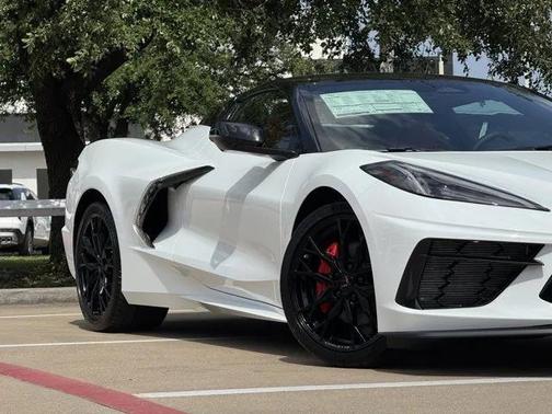 2025 Chevrolet Corvette Stingray w/2LT