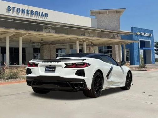 2025 Chevrolet Corvette Stingray w/2LT