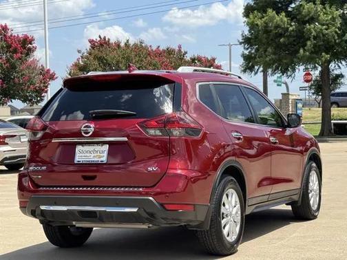2020 Nissan Rogue SV