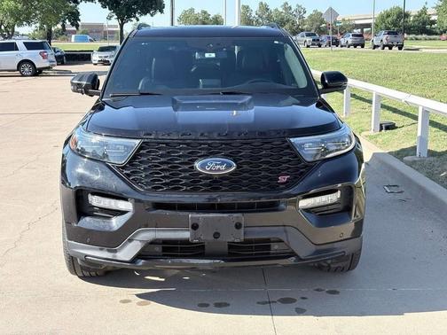 Agate Black Metallic 2023 Ford Explorer ST