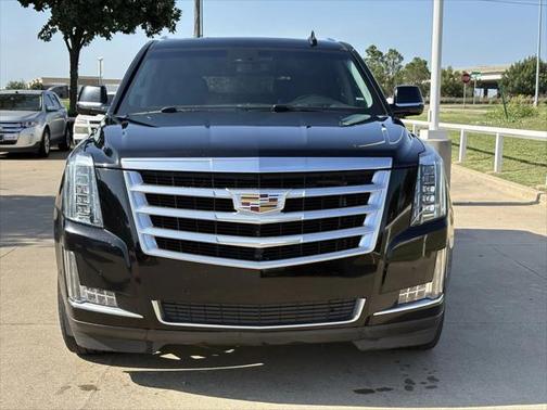2019 Cadillac Escalade ESV Luxury