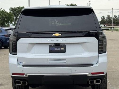 Polar White Tricoat 2026 Chevrolet Tahoe High Country