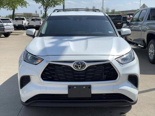 2022 Toyota Highlander L