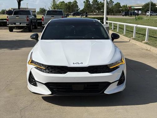 2024 Kia K5 GT-Line