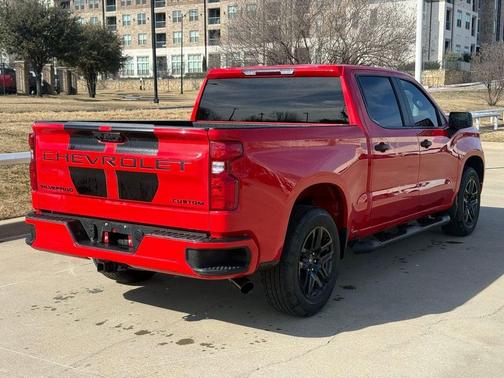 2022 Chevrolet Silverado 1500 Custom