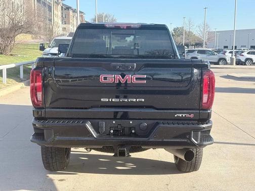 2022 GMC Sierra 2500 AT4