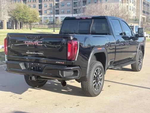 2022 GMC Sierra 2500 AT4