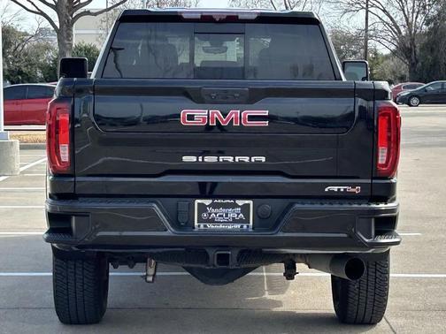 2022 GMC Sierra 2500 AT4