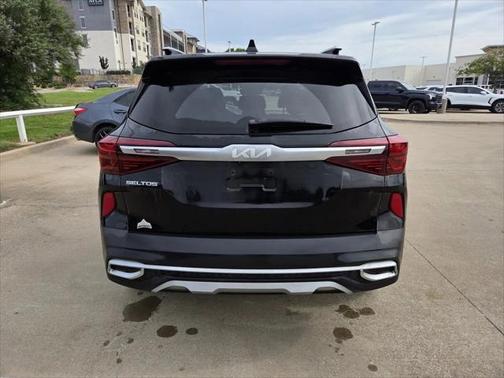 2022 Kia Seltos S