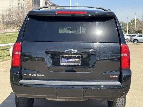 2016 Chevrolet Suburban LT