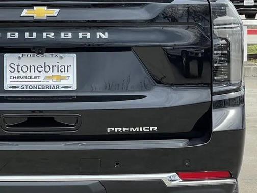 2025 Chevrolet Suburban Premier