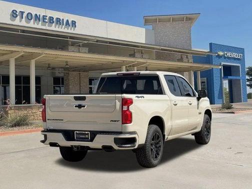 White Sands 2026 Chevrolet Silverado 1500 RST