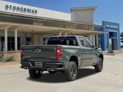 2025 Chevrolet Silverado 1500 Custom Trail Boss