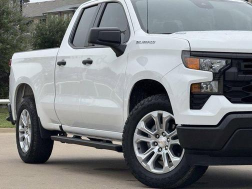 Summit White 2026 Chevrolet Silverado 1500 WT