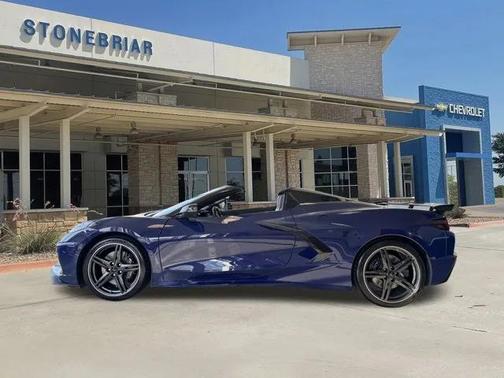 2025 Chevrolet Corvette Stingray w/2LT