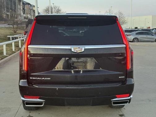 2022 Cadillac Escalade ESV Luxury