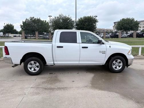 2022 RAM 1500 Classic SLT