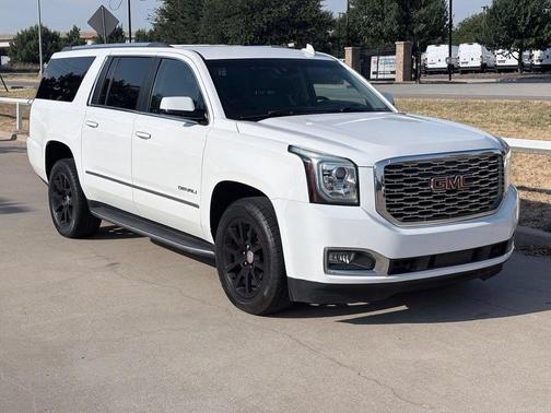 Summit White 2019 GMC Yukon XL Denali
