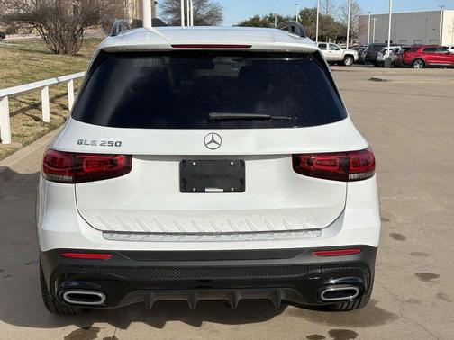 2022 Mercedes-Benz GLB 250 Base