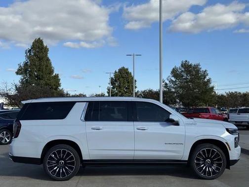 2026 Chevrolet Suburban High Country, 4WD