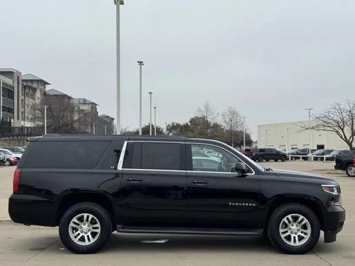 2016 Chevrolet Suburban LT