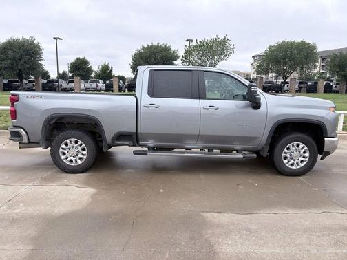 Sterling Gray Metallic 2025 Chevrolet Silverado 3500 LT
