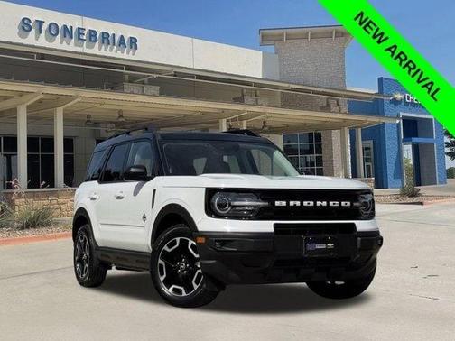 Oxford White 2024 Ford Bronco Sport Outer Banks