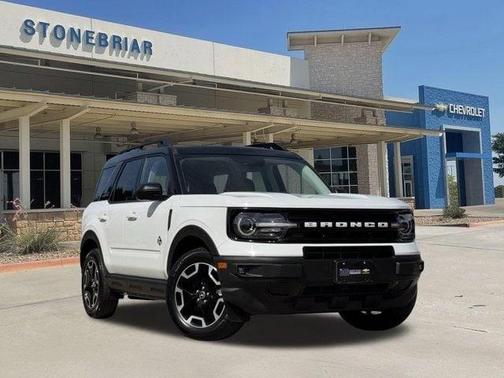 Oxford White 2024 Ford Bronco Sport Outer Banks