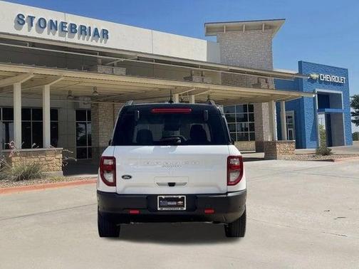 Oxford White 2024 Ford Bronco Sport Outer Banks