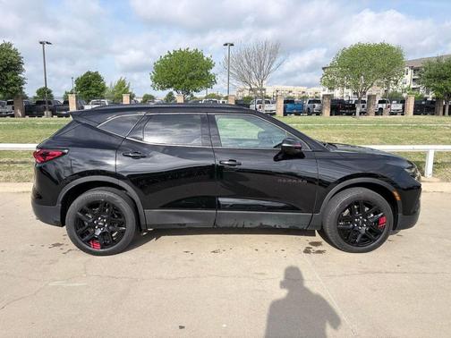 Black 2021 Chevrolet Blazer 2LT