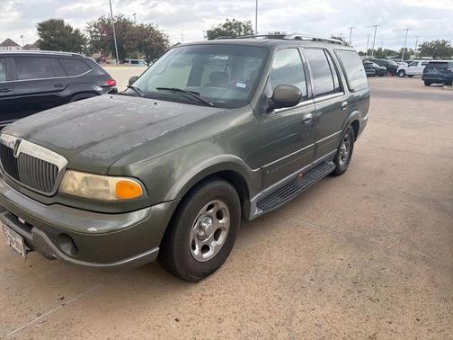 2001 Lincoln Navigator Base