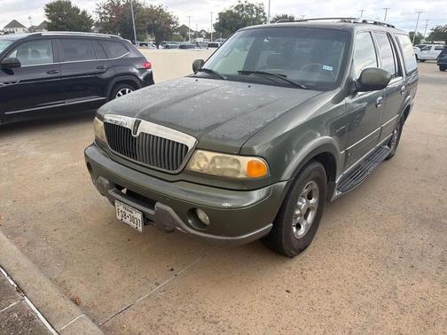2001 Lincoln Navigator Base